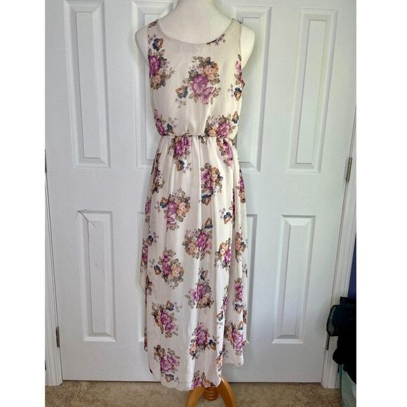 Urbana Floral Print Dress Size Medium - Picture 2 of 4